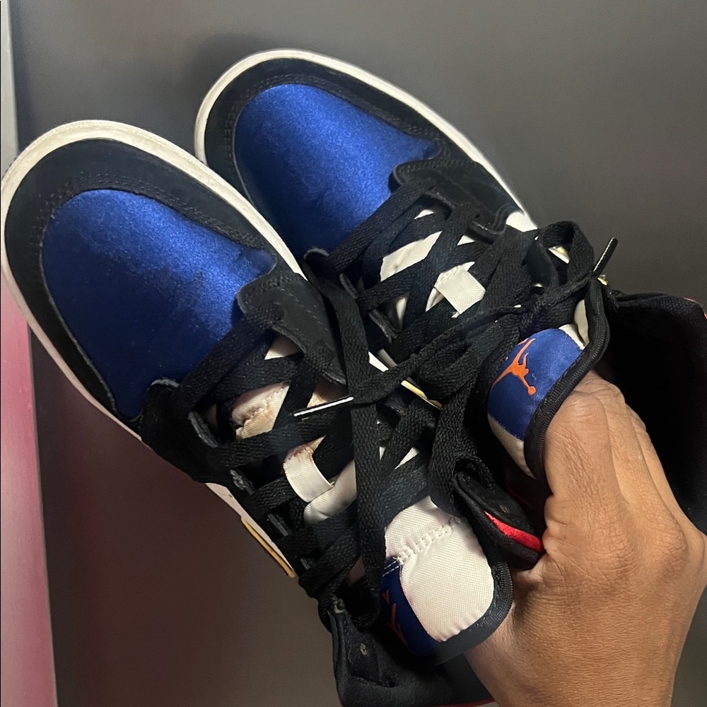 Jordan 1 - Picture 3 of 10